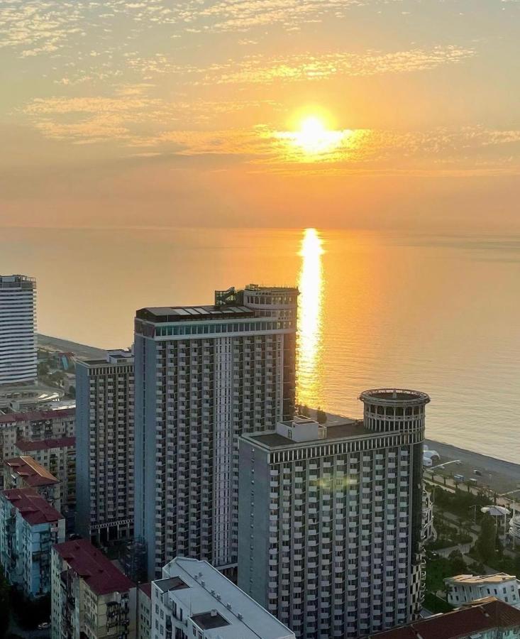 Orbi City - Sgc Batumi Bagian luar foto