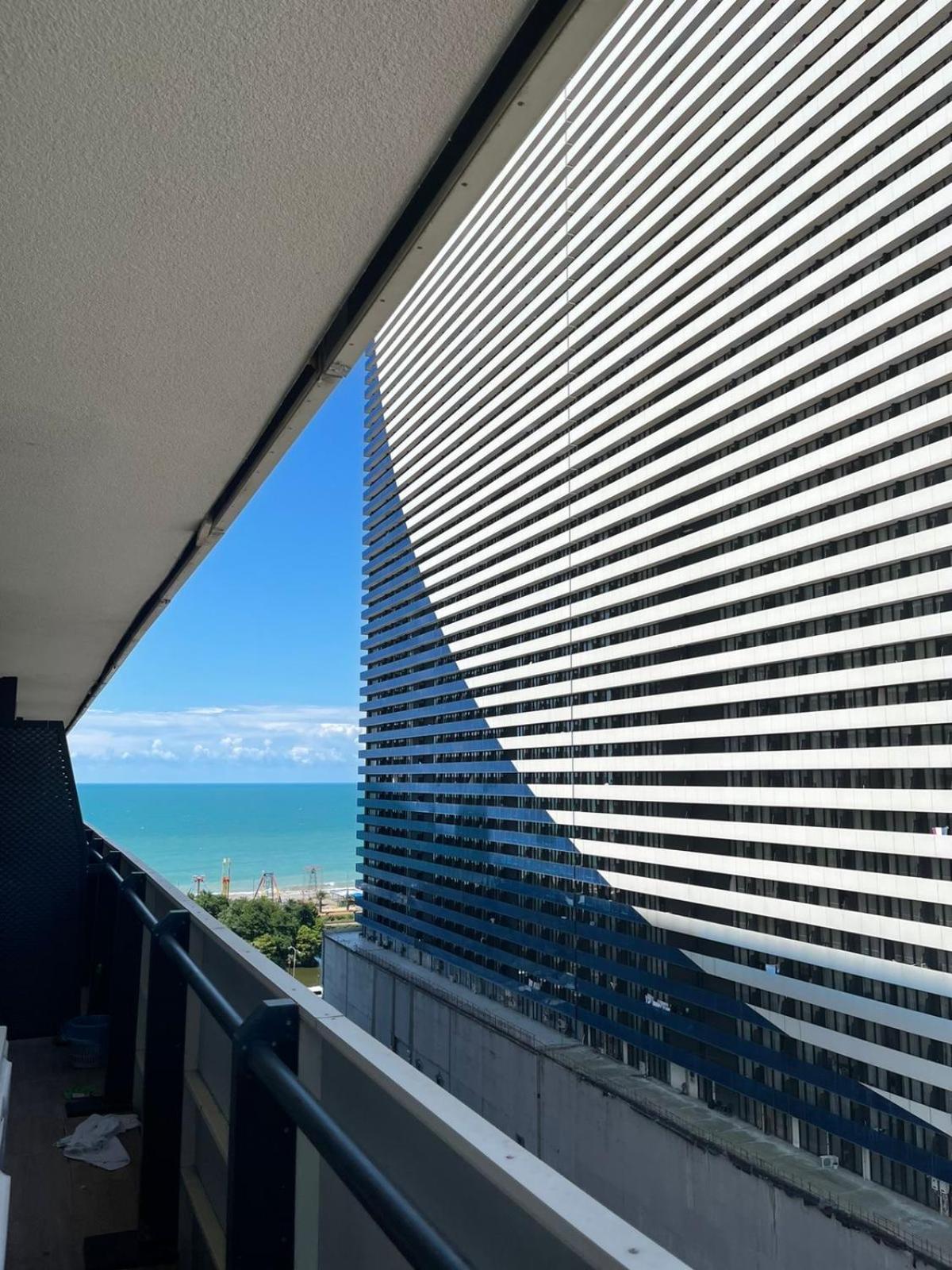 Orbi City - Sgc Batumi Bagian luar foto