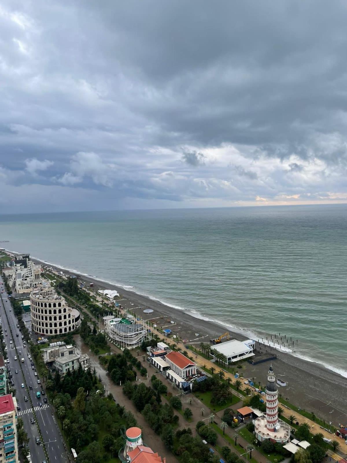 Orbi City - Sgc Batumi Bagian luar foto